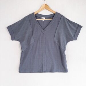 BKE Top Shirt Womens Sz Small Blue Stretch Waffle Knit Pullover Short Sleeve